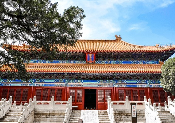 Ming Tombs.png
