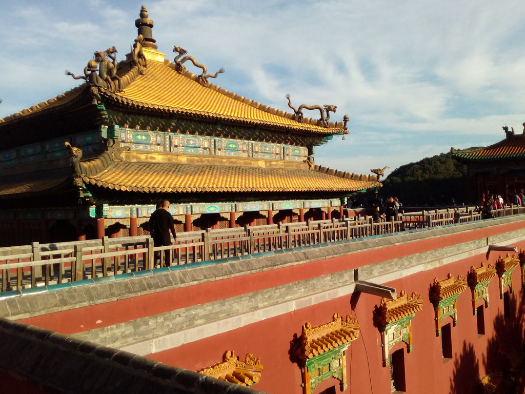 Qin_Palace.jpg