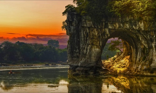 Elephant-Trunk-Hill Elephant-Trunk-Hill