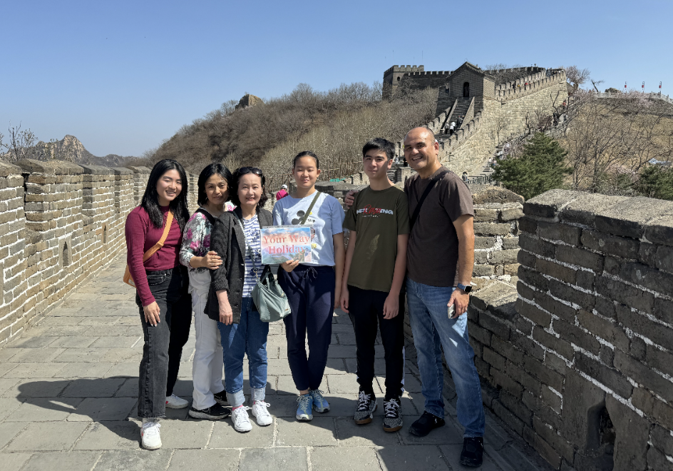 Beijing Airport Layover Tour: Discover Mutianyu Great Wall & Summer Palace on a Private Guided Tour 