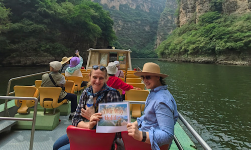 6-8 Hour Private Qinglong Gorge Tour from Beijing