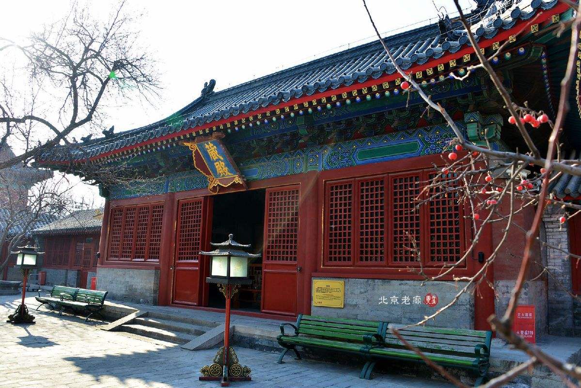 Zhihua_Temple_1.jpg