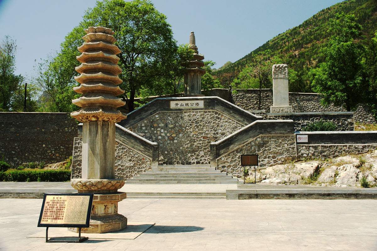 Yunju_Temple_4.jpg