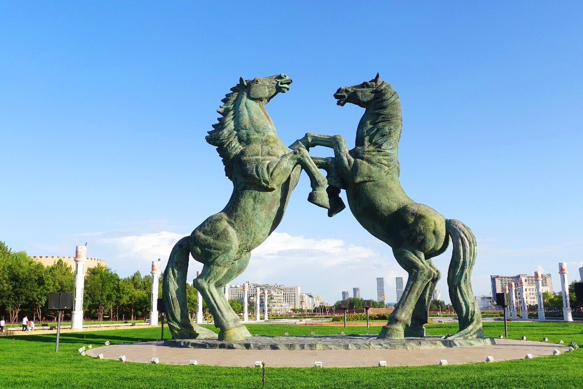 Asia-Statuary-Art-Theme-Park-Ordos