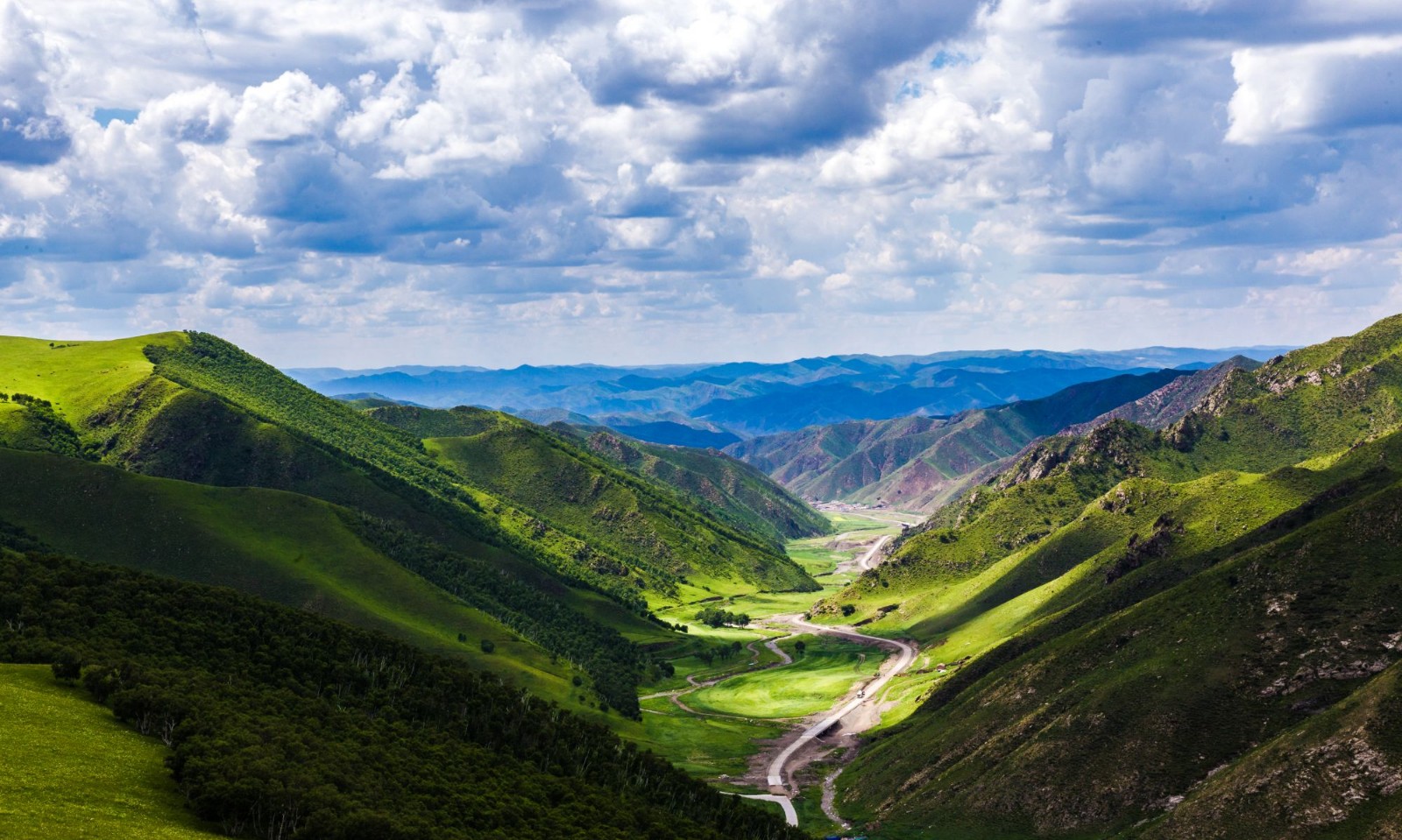 Huiteng-Xile-Grassland