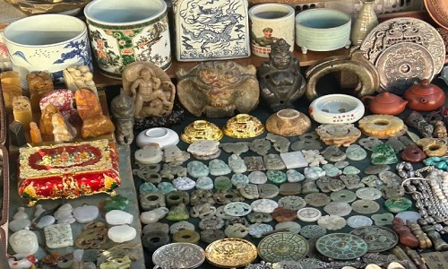 Panjiayuan-Antique-Market-Beijing