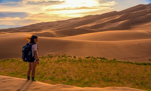 Hiking-In-The-Desert