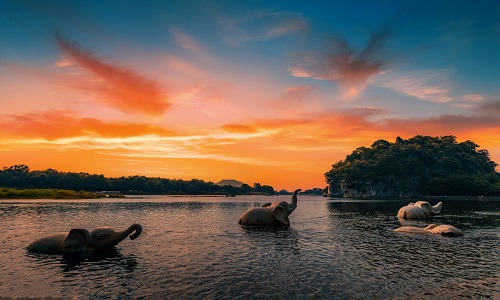 Elephant-Trunk-Hill-Sunset