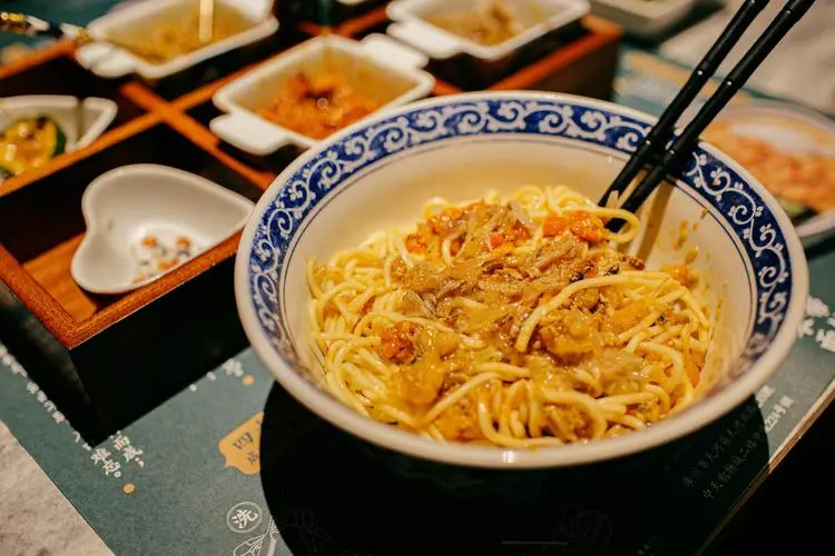 Crab-Roe-Noodles