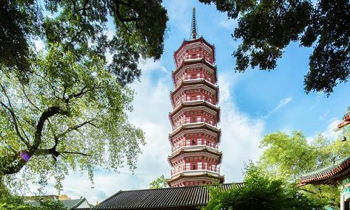 Six-Banyan-Temple