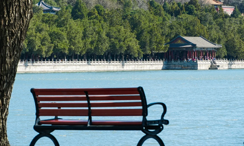 Kunming-Lake-Boat-Riding