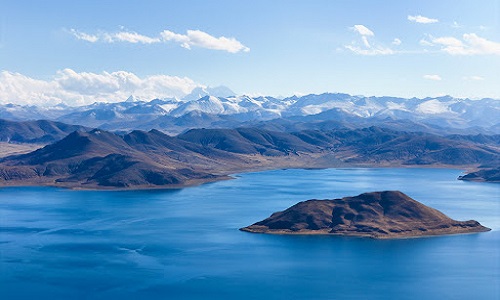 Yamdrok-Yumtso-Lake