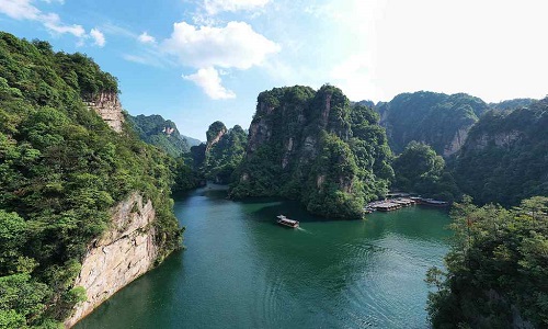 Baofeng-Lake-Zhangjiajie