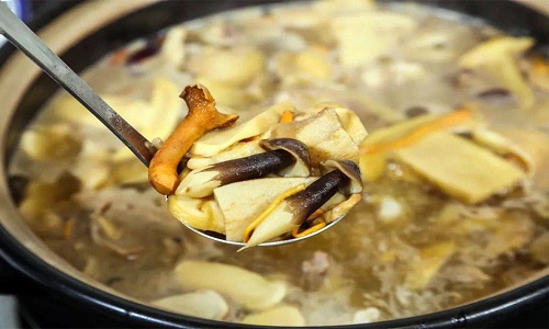 Xiangxi-Wild-Mushroom-Hotpot