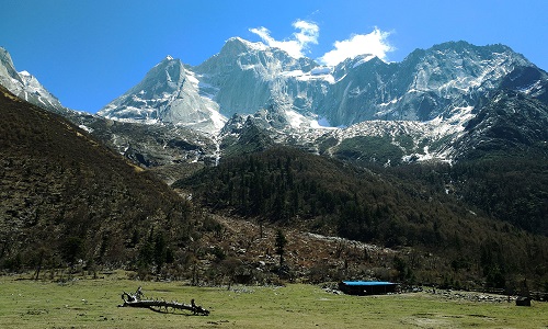 Changping-Valley-Siguniang-Mountain