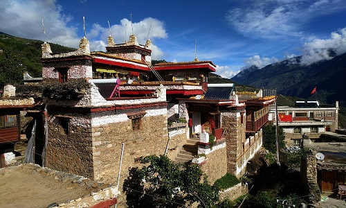 Jiaju-Tibetan-Village