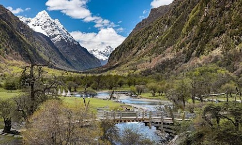 Shuangqiao-Valley-Siguniang-Mountain