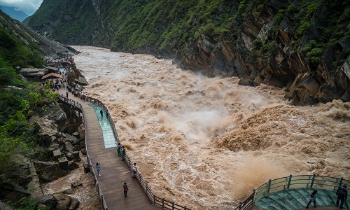 Tiger-Leaping-Gorge-Yunnan