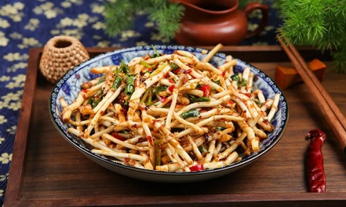 Stir-Fried-Smoked-Pork-With-Fish-Mint-Guizhou Stir-Fried-Smoked-Pork-With-Fish-Mint-Guizhou