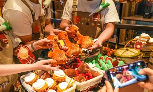 Quanjude-Cultural-Creative-Store Quanjude-Cultural-Creative-Store