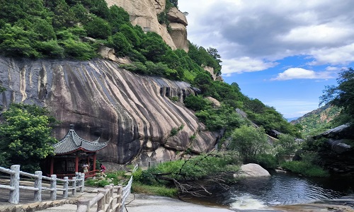 Black-Dragon-Pond-Beijing Black-Dragon-Pond-Beijing