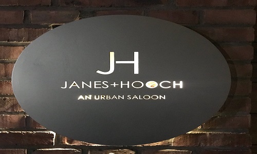 Janes-Hooch-Bar Janes-Hooch-Bar
