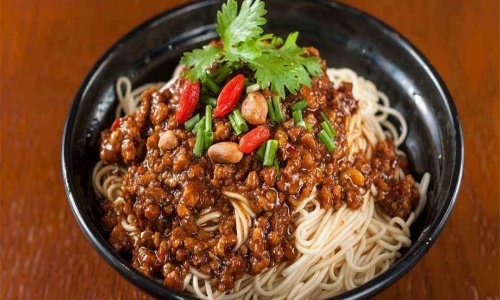 zha-jiang-mian zha-jiang-mian